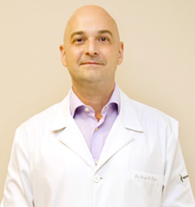 Dr. Sérgio Roberto Tiossi 